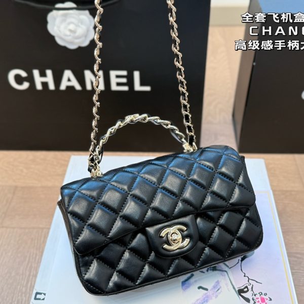 Chanel diamond patterned bag