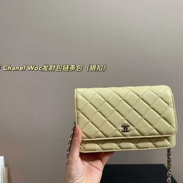 Chanel chain bag