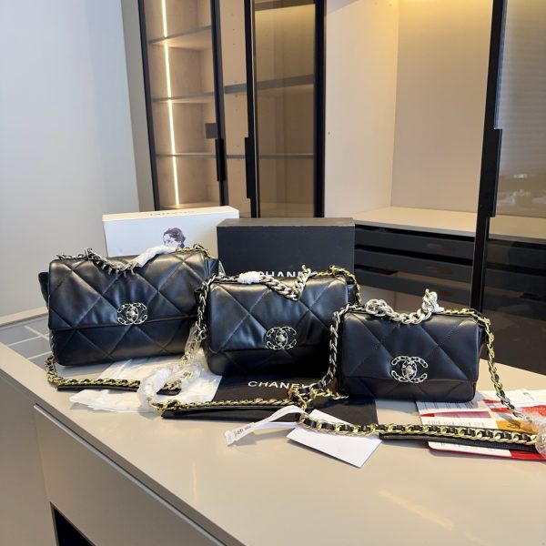 Chanel 19bag series chain bag