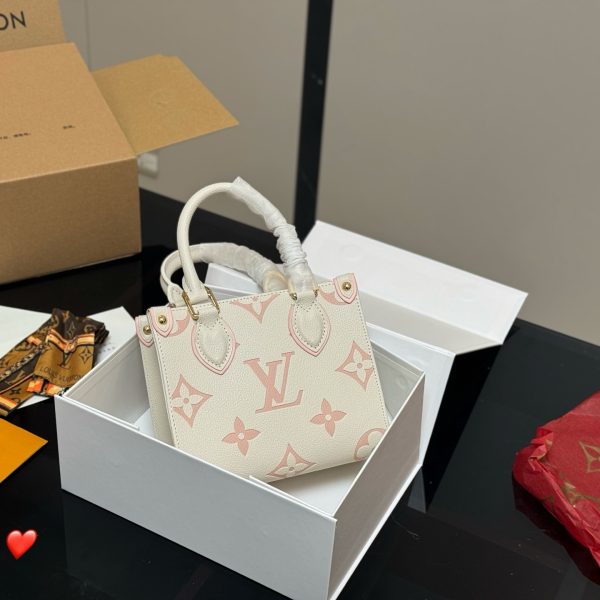 Lv onthego Super Mini Jungle Bag