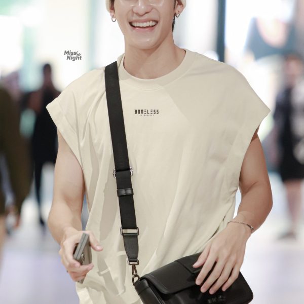 Dior counter latest messenger bag/diagonal cross bag