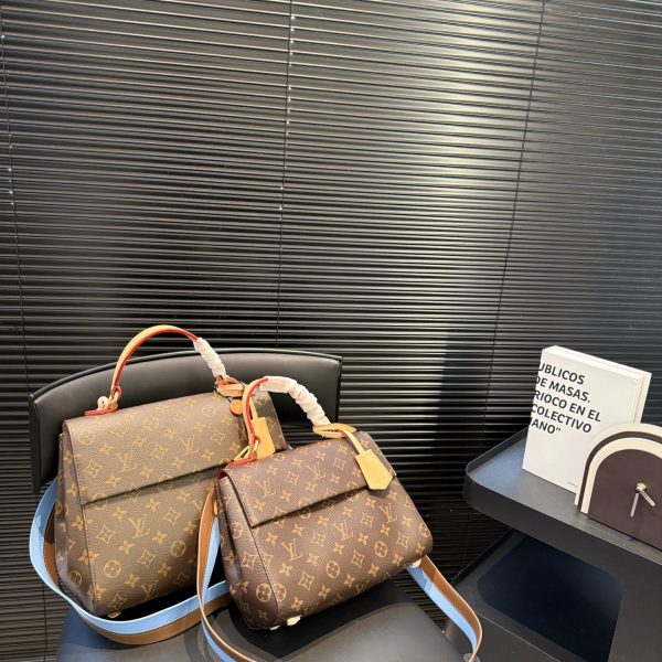 Lv CLUNY bb