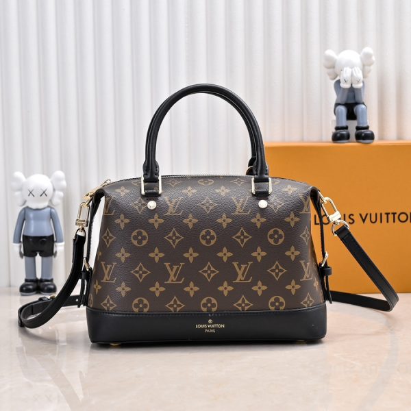LV vintage crossbody bag