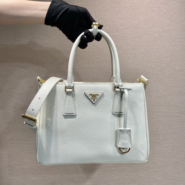 P's new killer bag ​